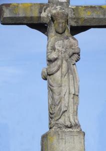 Vierge sur la Croix
